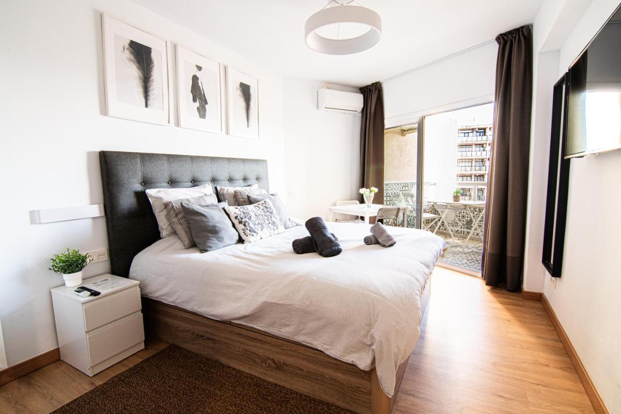 Apartment Puerto Marina - First Line Beach - Benalmadena - Malaga Екстериор снимка