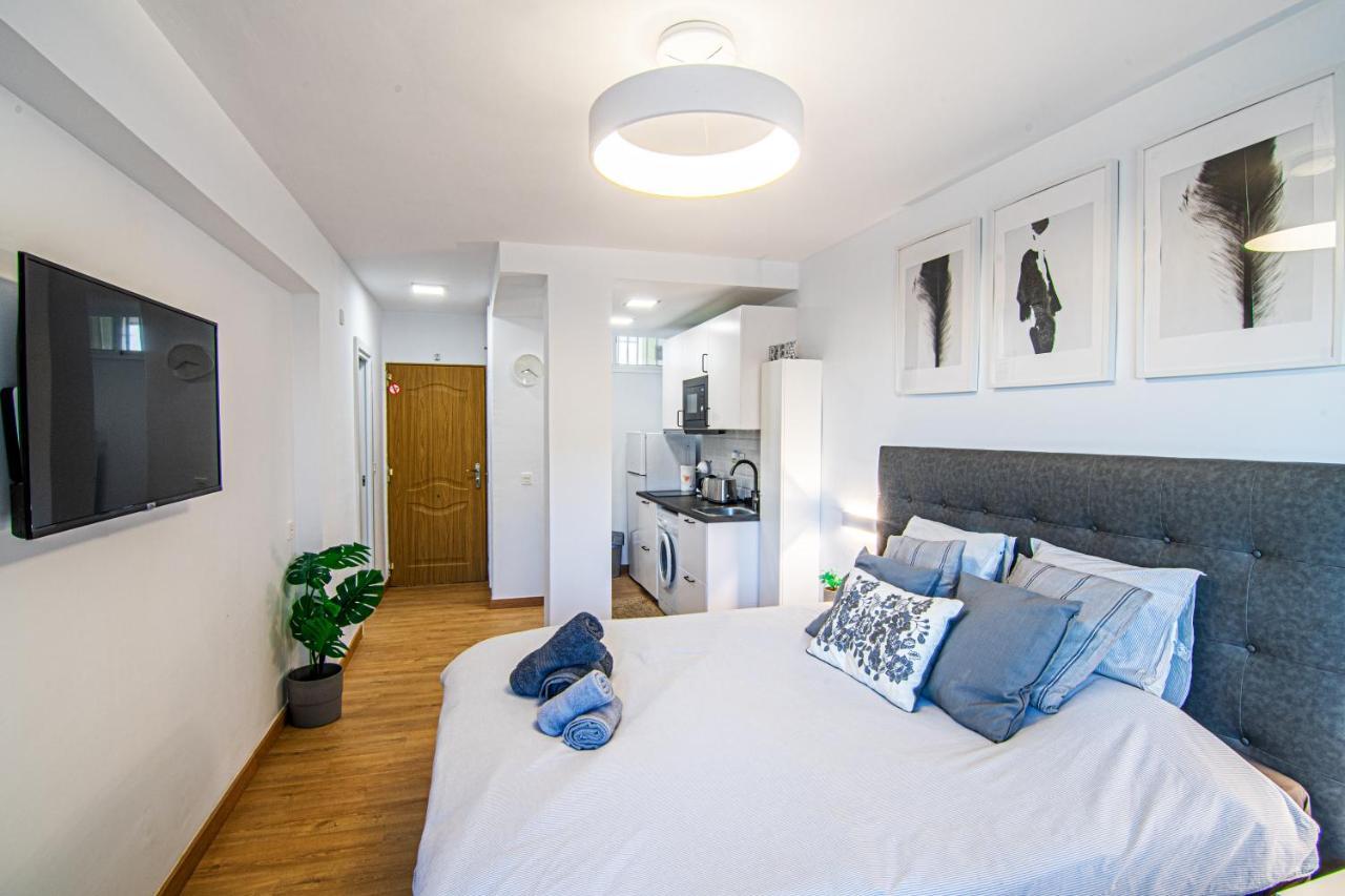 Apartment Puerto Marina - First Line Beach - Benalmadena - Malaga Екстериор снимка